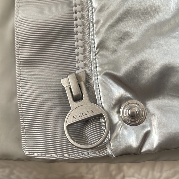 Athleta Vest - Picture 11 of 17